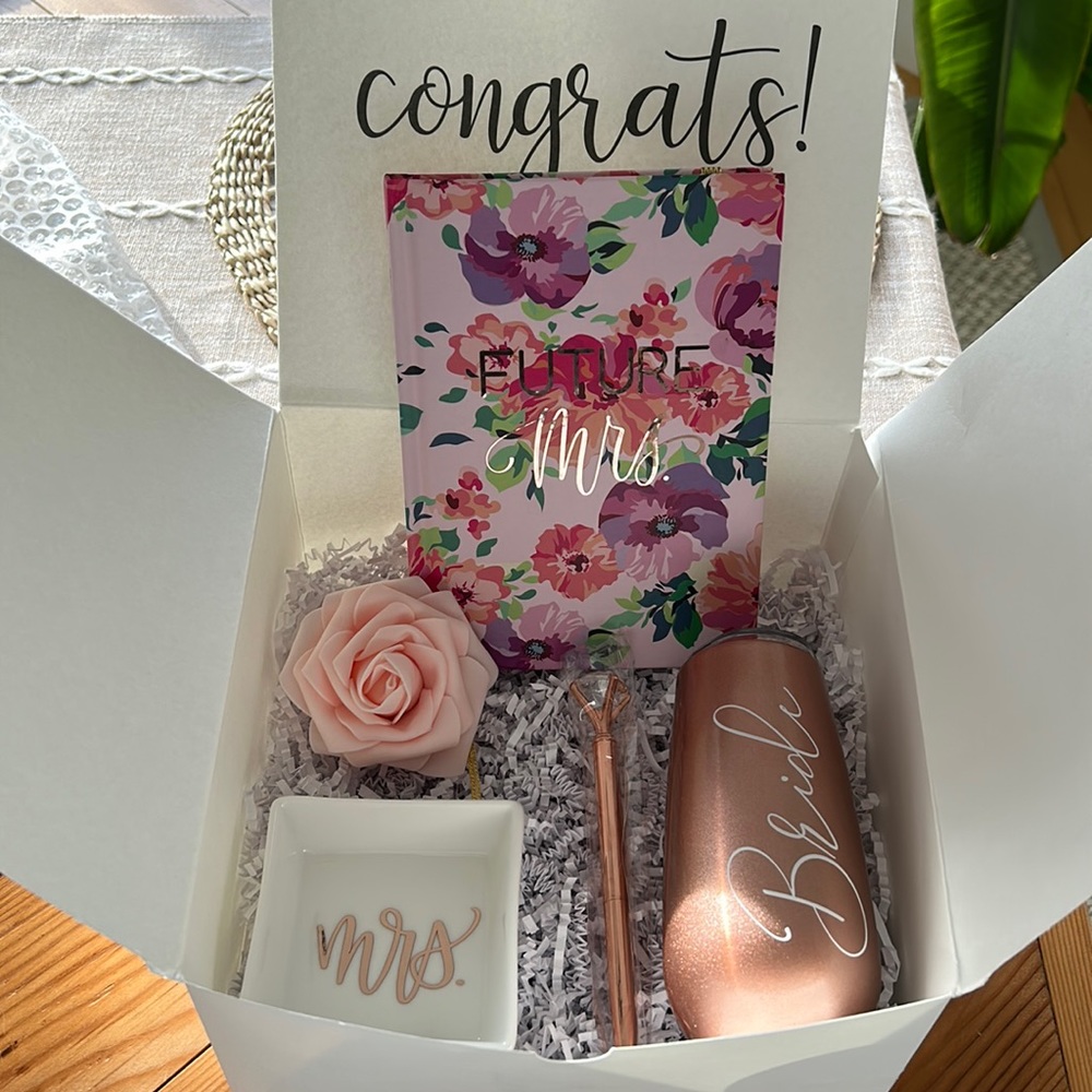 Future Mrs. Gift Box